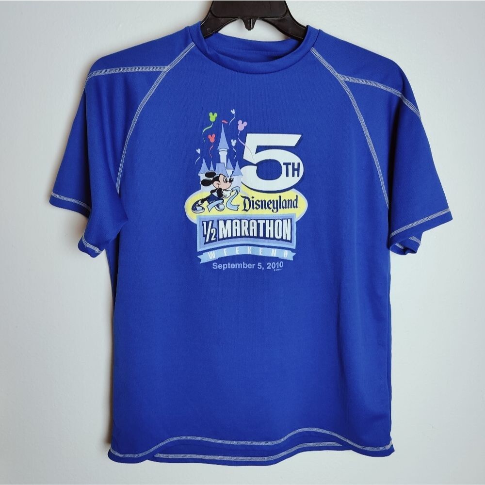 Disney 1/2 Marathon 5th Anniversary Crewneck Performance Running T-shirt, Sz M